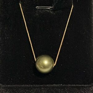 Authentic South Sea Pearl Pendant in real 18k Yellow Gold Necklace 17”